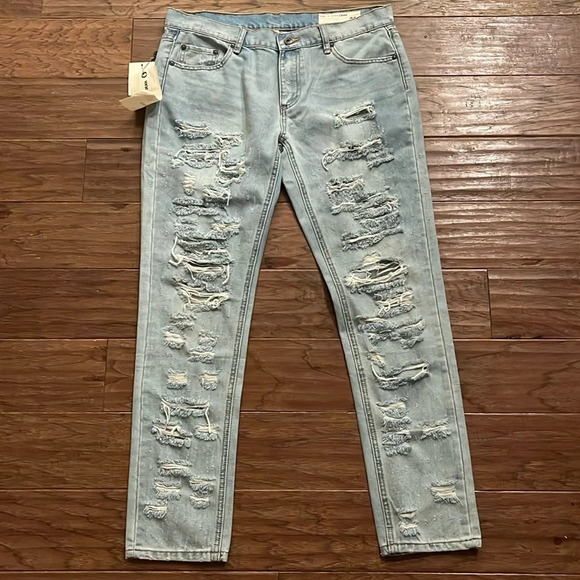 Rag & Bone The Dre Thrasher Boyfriend Light Wash Jeans Size 28 - Picture 1 of 9